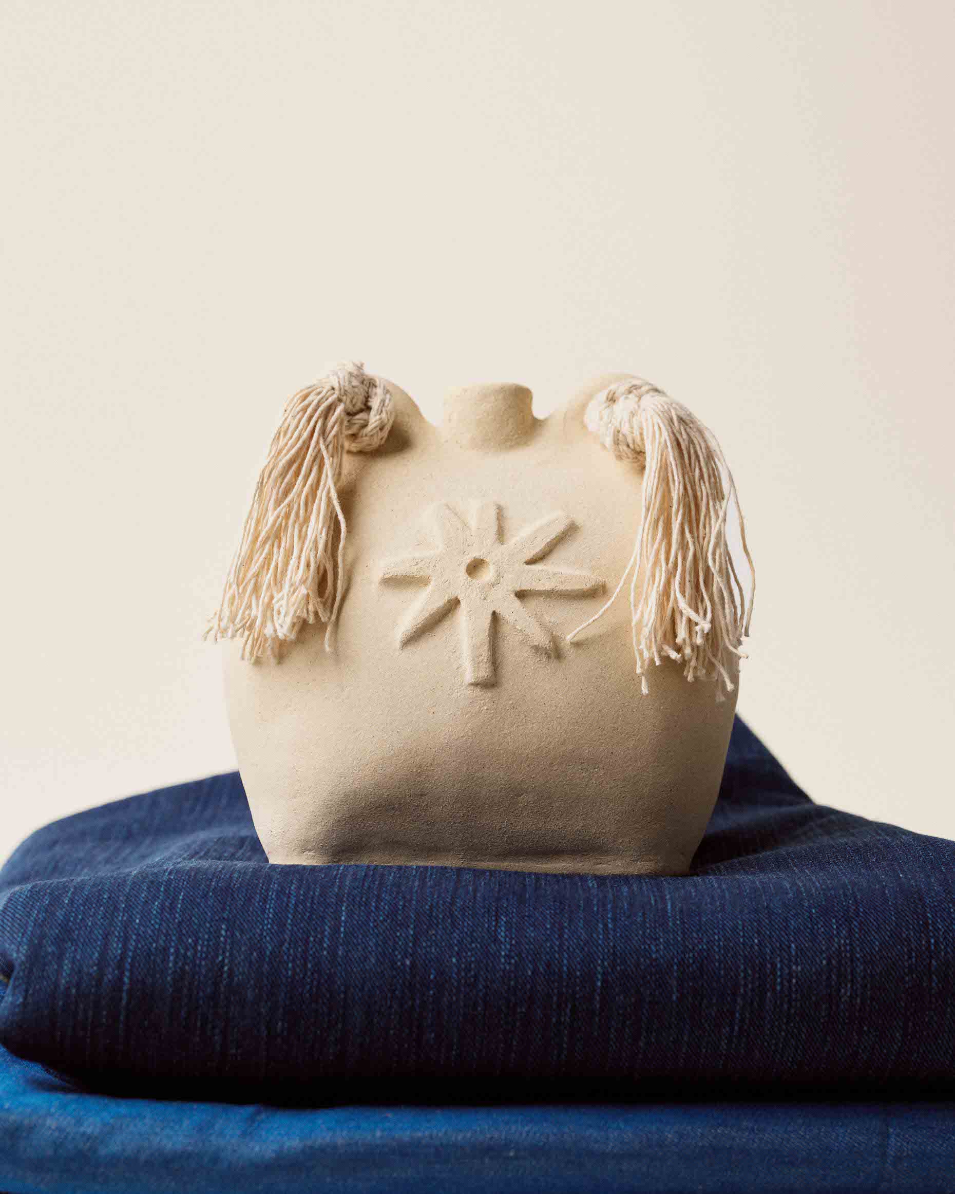 Bud vase